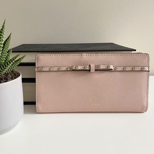 Kate Spade light pink wallet
